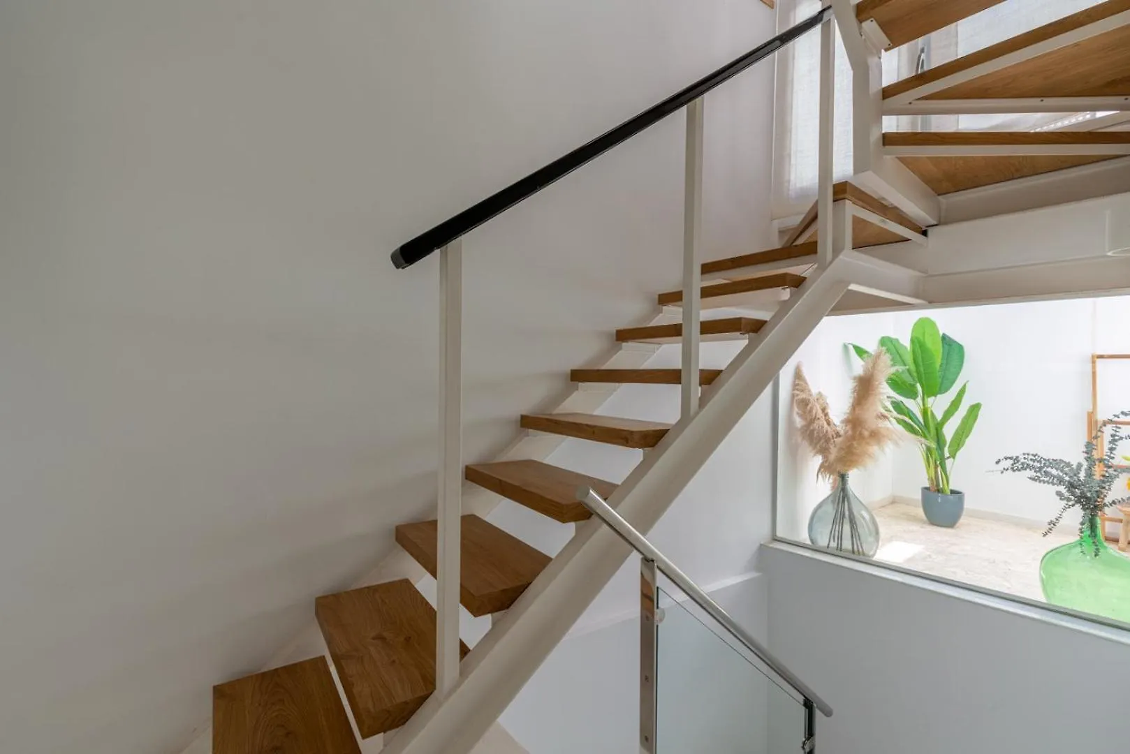 G8 Casa San Bernardo Calle Guadaira Séville