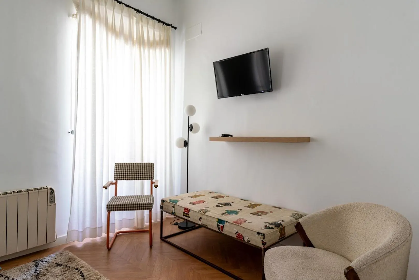 G8 Casa San Bernardo Calle Guadaira Seville Spain