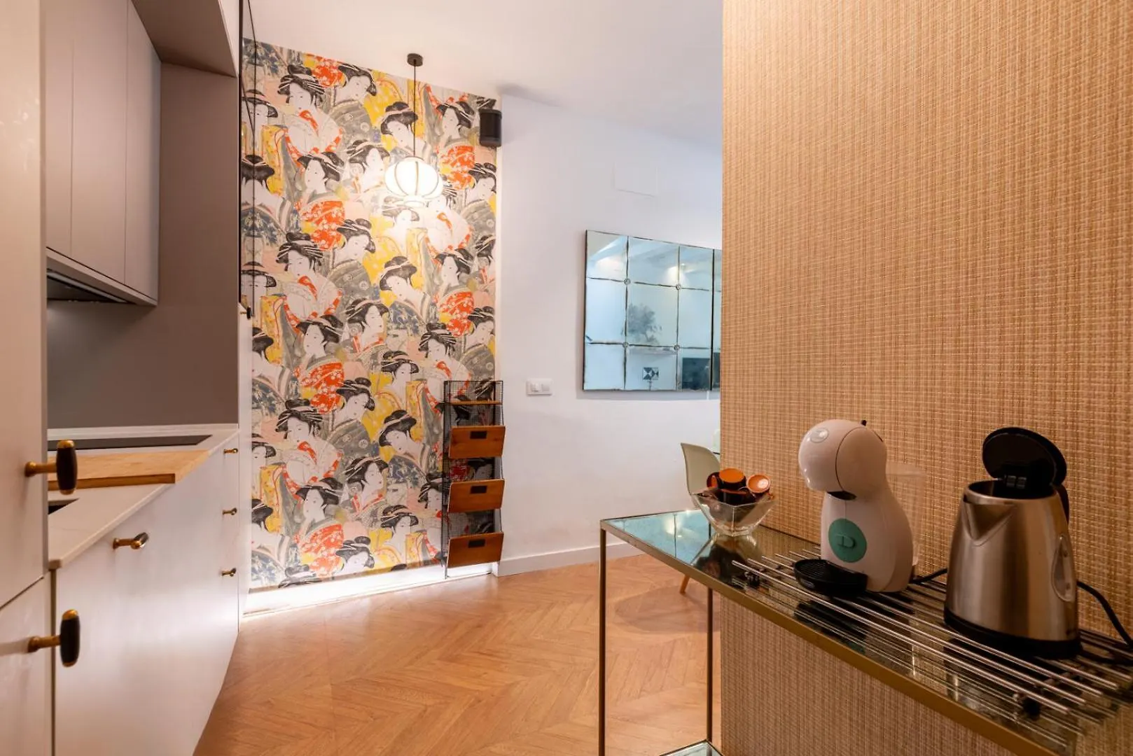 G8 Casa San Bernardo Calle Guadaira Seville Apartment