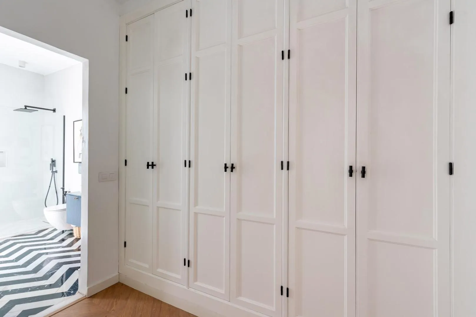 סביליה G8 Casa San Bernardo Calle Guadaira דירה